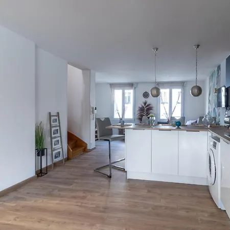 De Fil En Aiguille - Duplex Pour 4 A Calais